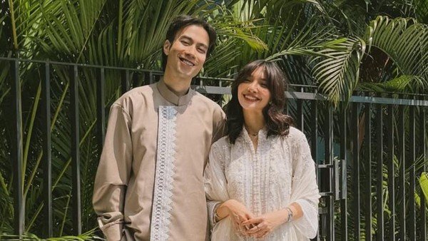 Sheila Dara Lebih Banyak Diam Usai Kepergian Vidi Aldiano: Ketegaran di Balik Duka yang Dalam